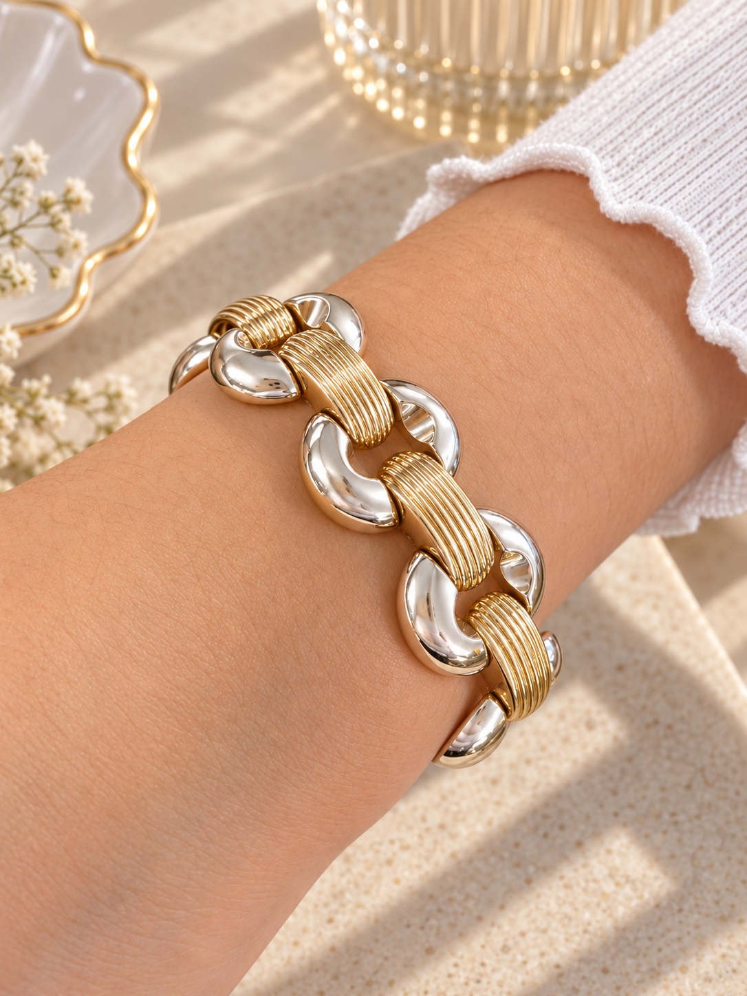Bracelet