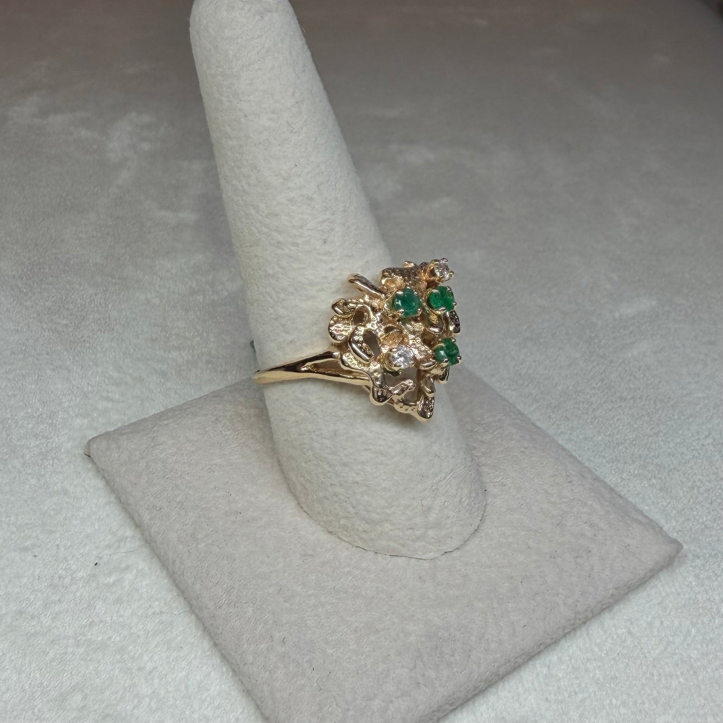 14K Nature-Inspired Emerald and Diamond Ring