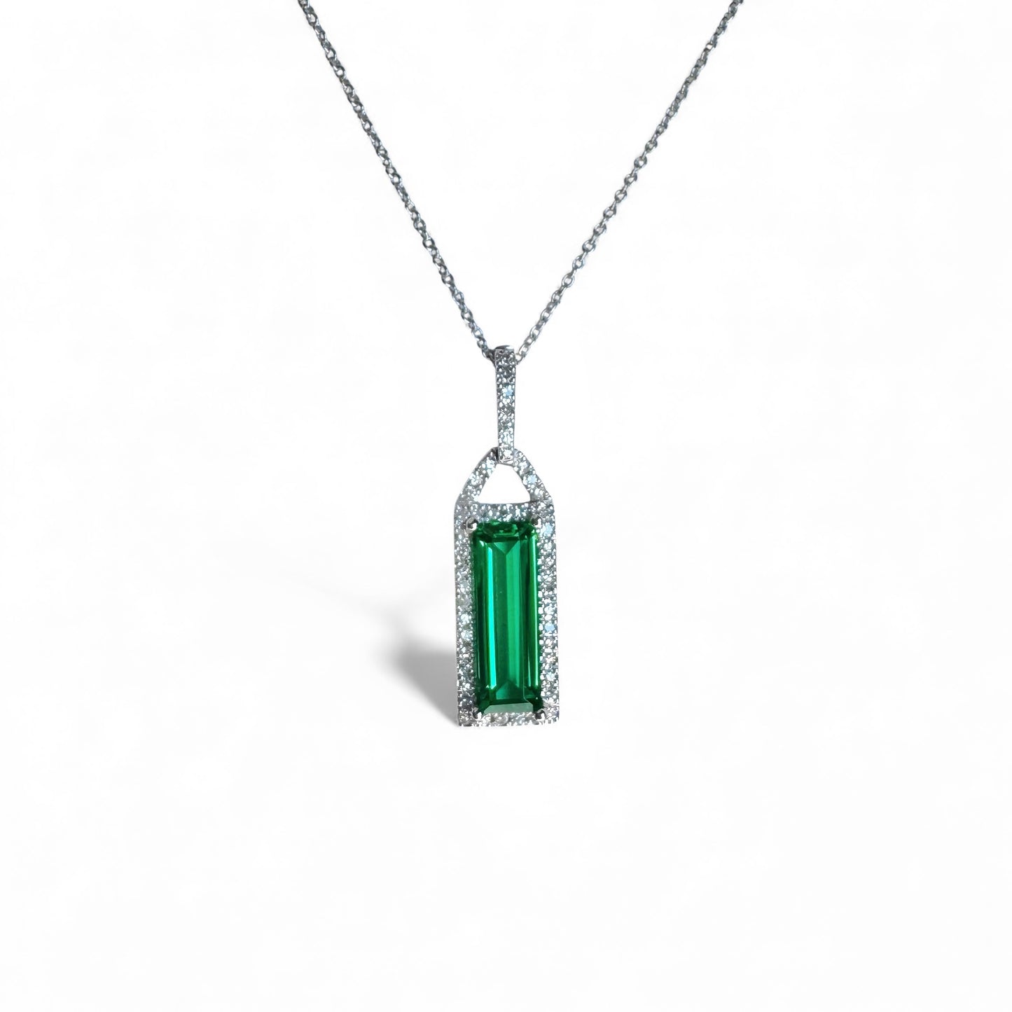 Vibrant Green Quartz in 14K White Gold