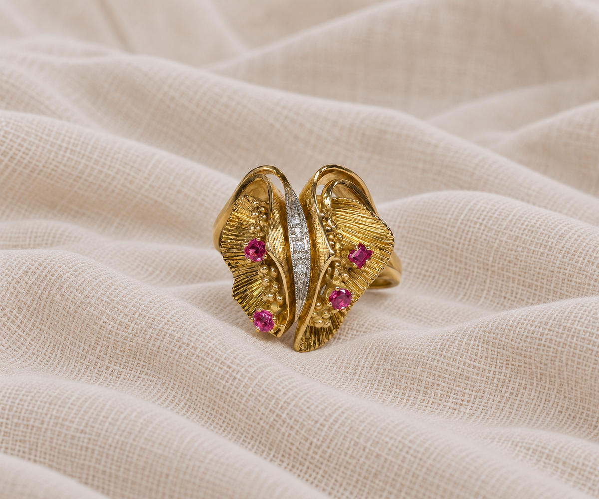 18K Ruby and Diamond Floral Fashion Ring