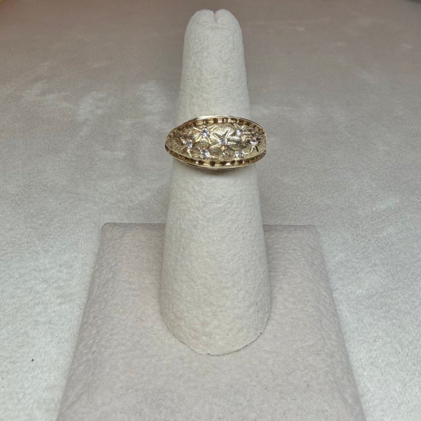 14K Domed Star Ring
