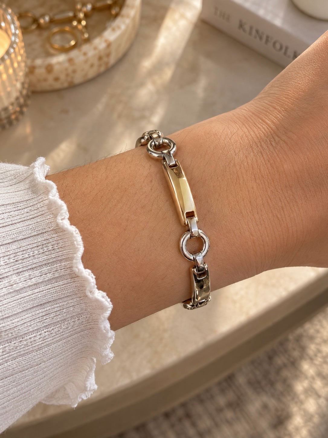Bracelet
