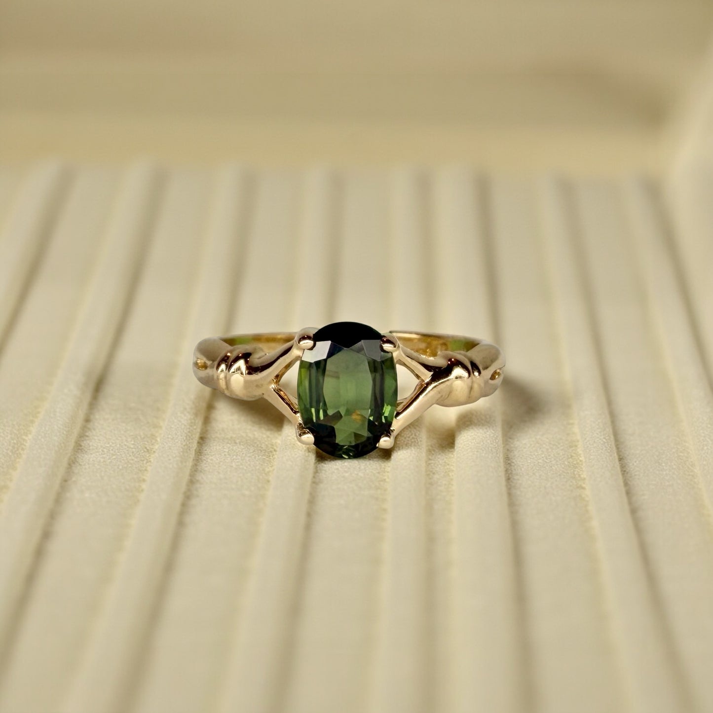 Green Sapphire in 14K Yellow Gold