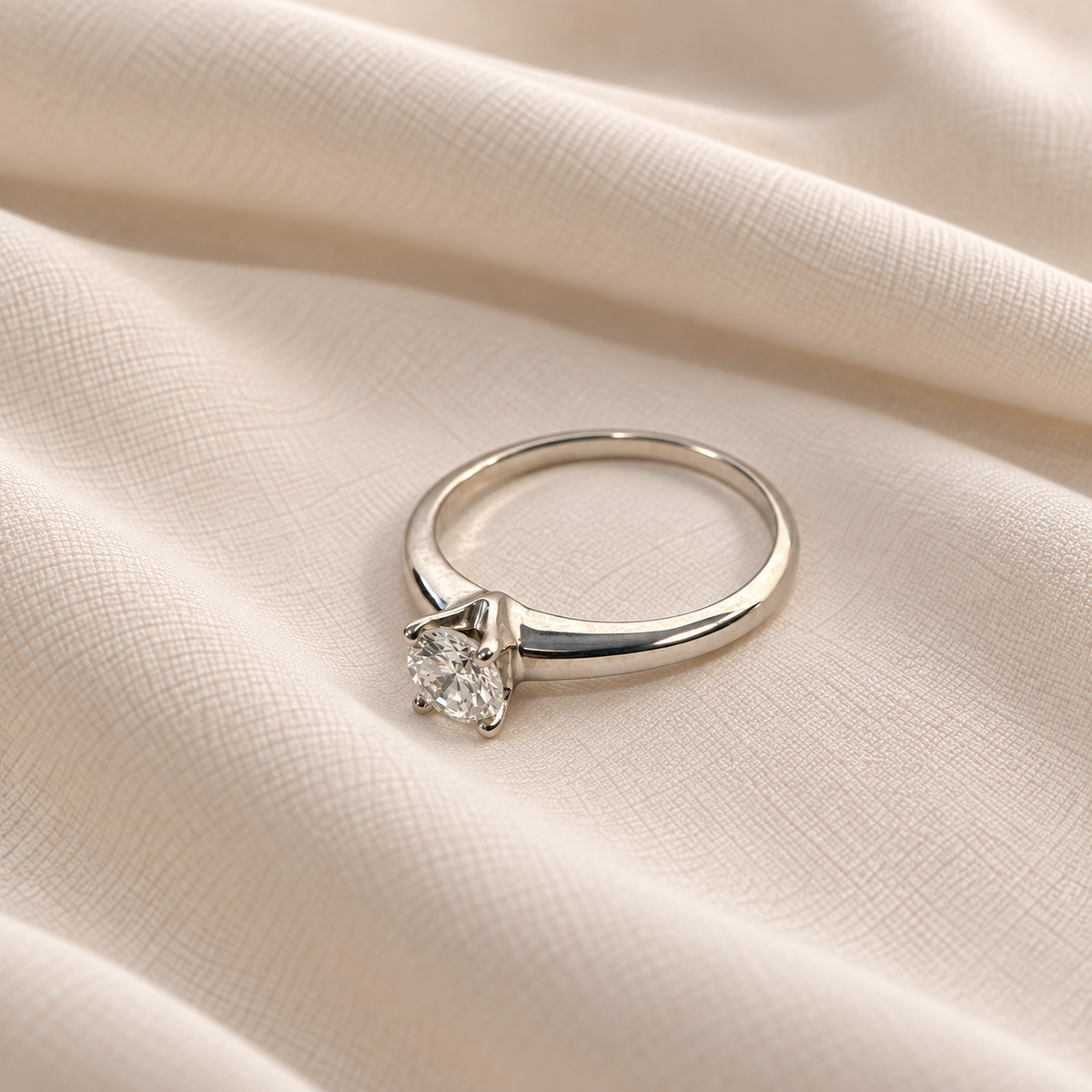 14K White Gold Solitaire