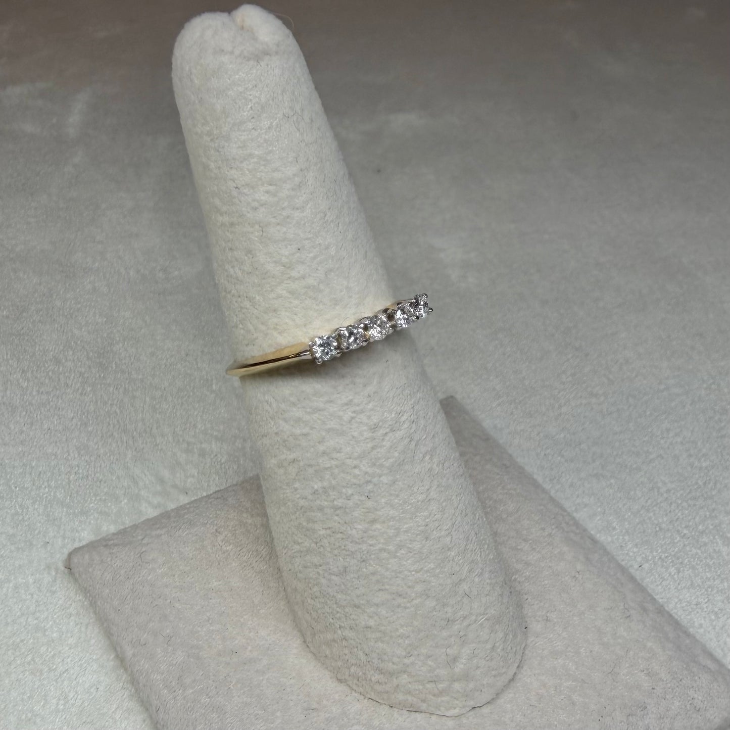 14K 5 Stone Diamond Band