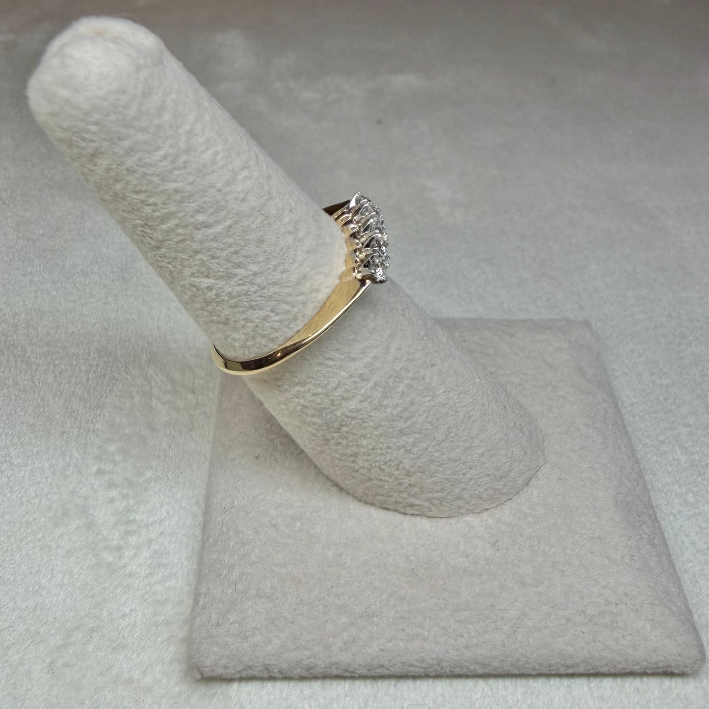 14K 5 Stone Diamond Band