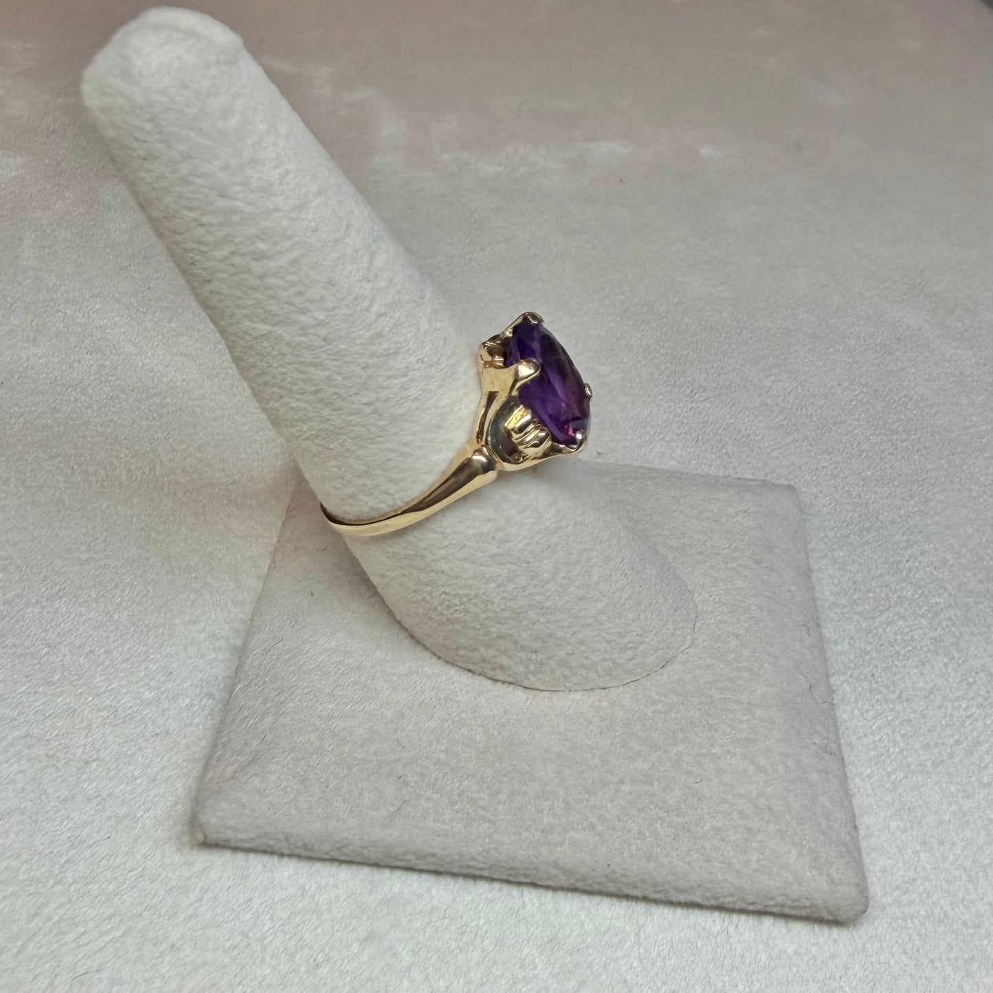 10K Amethyst Ring